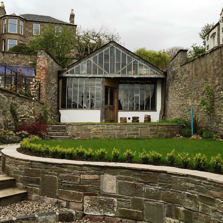 Carbet Lodge Dundee Exterior photo